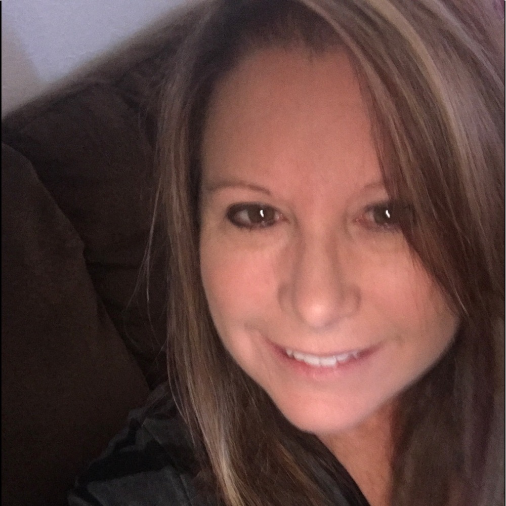 Meet your Posher, Cindy